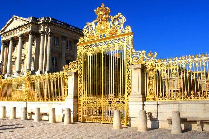 Private 5-hour round transfer to Versailles from Paris. Best offer! - Tickets and guides: what’s included vs. what you’ll add