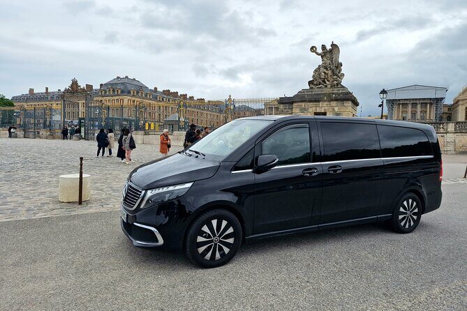 VERSAILLES CASTLE Round-Trip Transfer from Paris by Luxury Van - Key Things That Make This Transfer Worth a Look