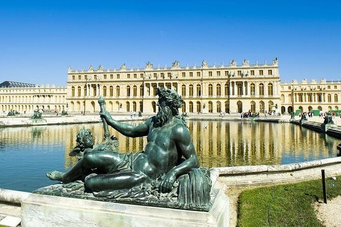 VERSAILLES CASTLE Round-Trip Transfer from Paris by Luxury Van - Dropping You in Versailles: Getting There Without Losing Your Day