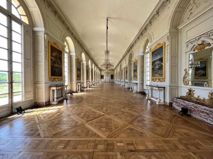 Versailles: Skip-The-Line Chateau and Estate Sidecar Tour - Who should book this Versailles sidecar tour?