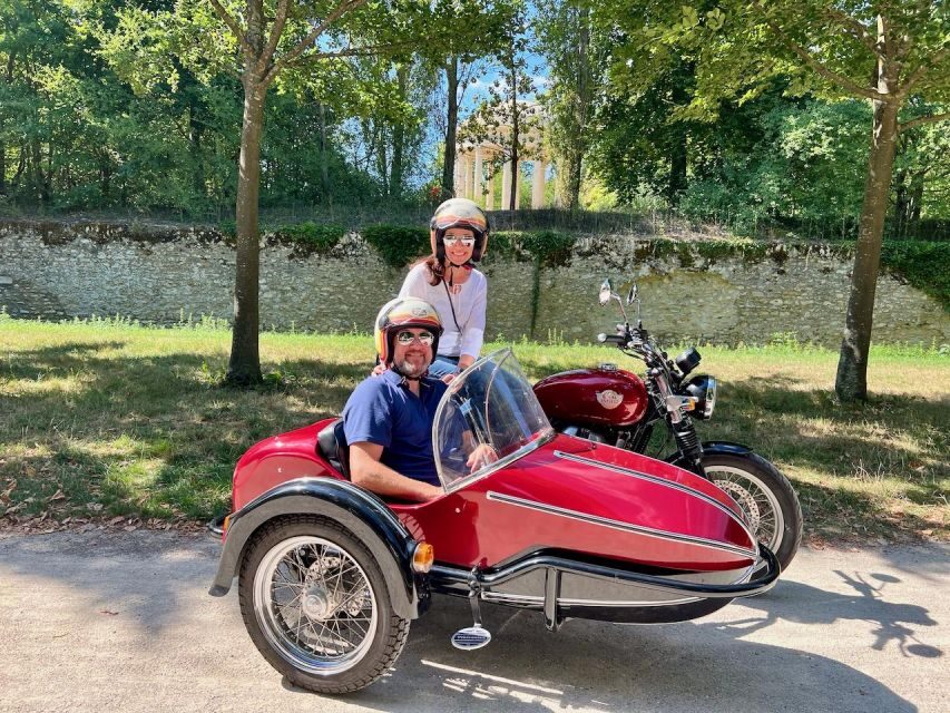Versailles: Skip-The-Line Chateau and Estate Sidecar Tour - The hour inside the Palace: what you gain from a guided loop